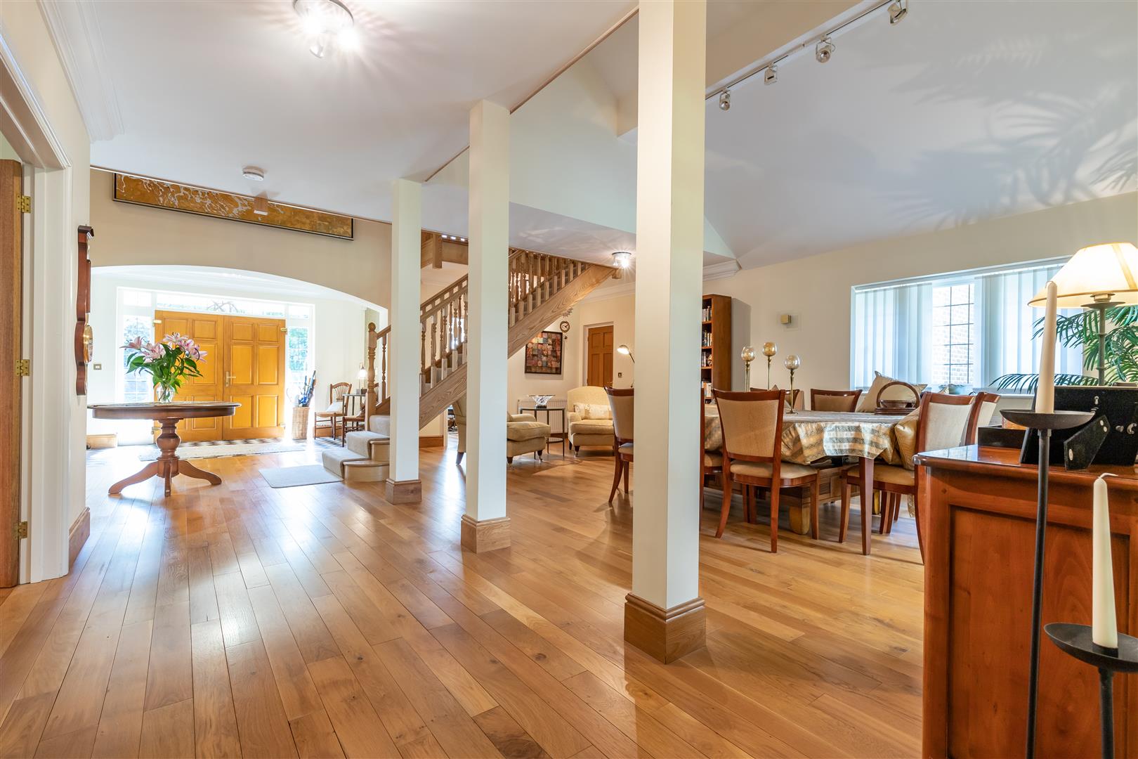 Property information Luxury & Prestige